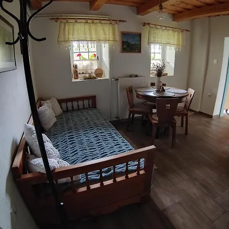 Pocitniska Hisa Prlecka * Miklavz pri Ormozu