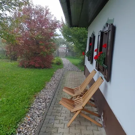 Pocitniska Hisa Prlecka Сasa de vacaciones *
